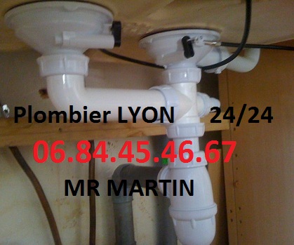 évier bouché Lyon, lavabo bouché Lyon, baignoire bouchée Lyon, siphon bouché Lyon, débouchage évier, baignoire, lavabo ou siphon à Lyon